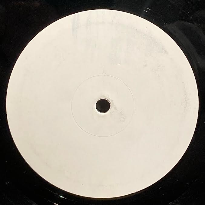 【USED】House Mannequin – 7