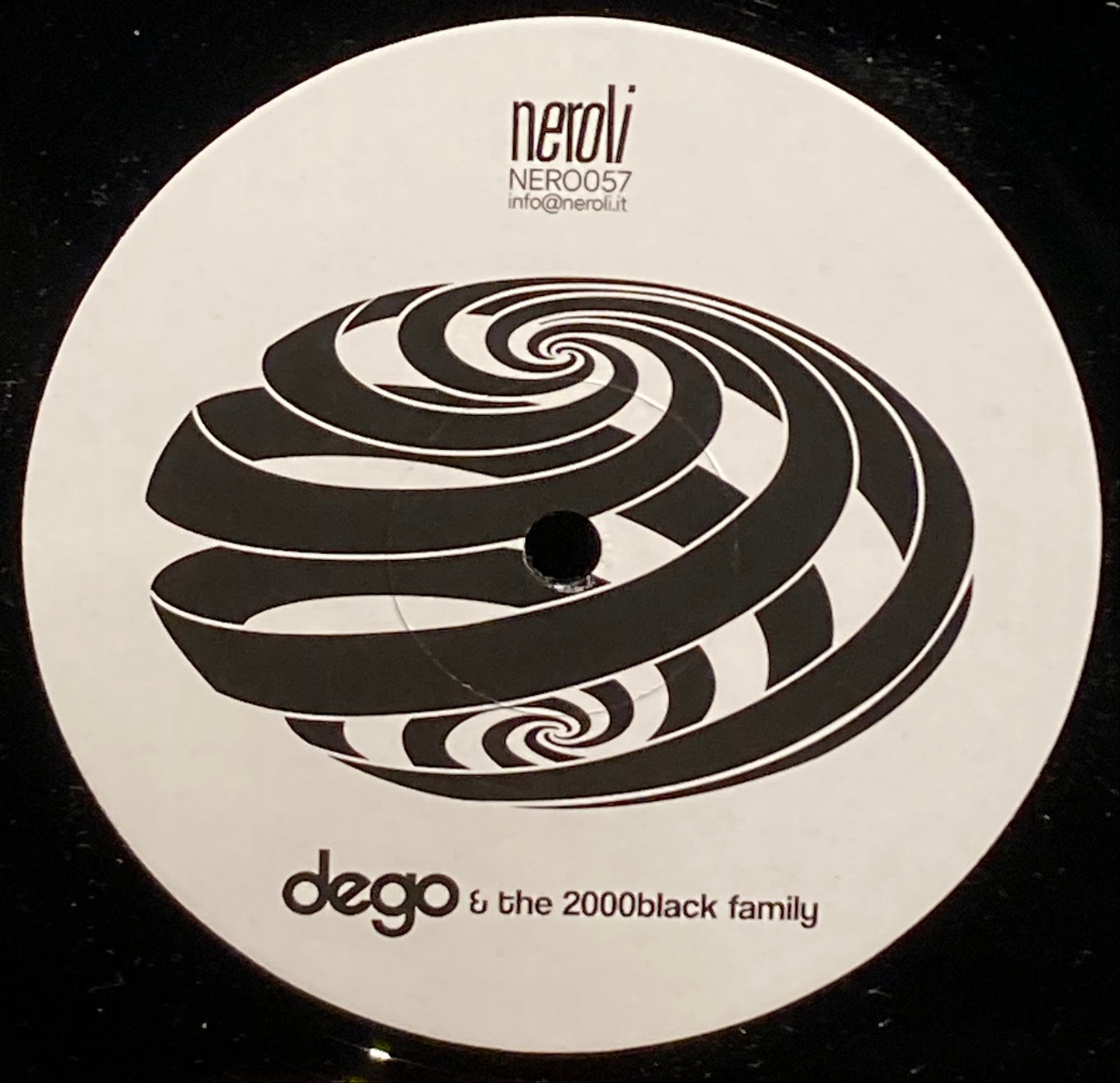 【USED】Dego & The 2000 Black Family – EP IV