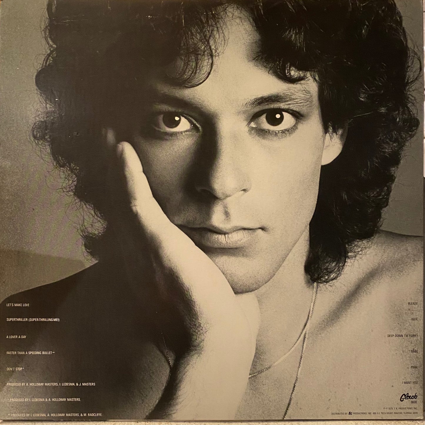 【USED】Ish - S.T.