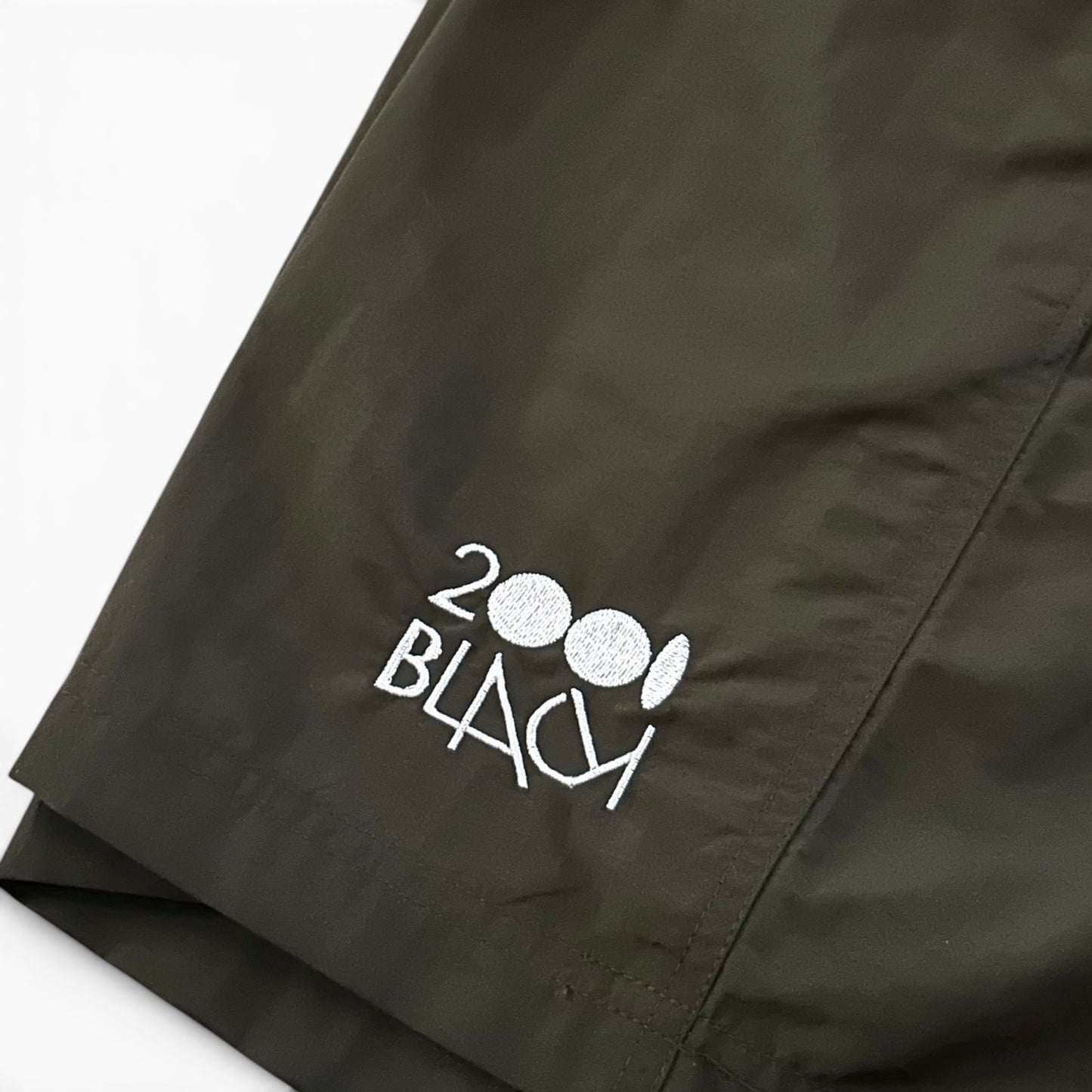 【NEW】2000Black x JS Kyoto "In The Heat" ナイロン・ショートパンツ ／オリーブ