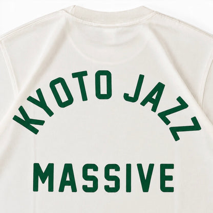 【NEW】Kyoto Jazz Massive x JS Kyoto "College Logo" T-Shirt ／バニラホワイト x グリーン